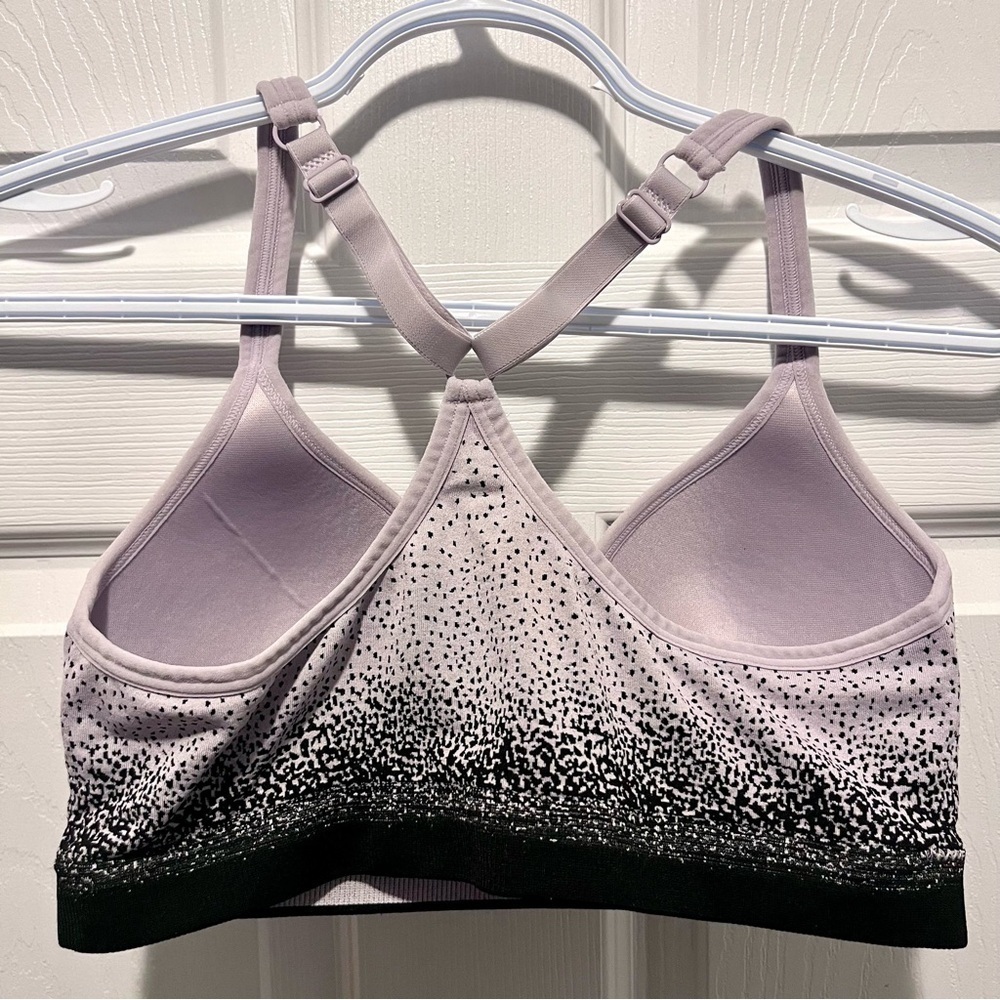3/30$💥 New Balance Sport Bra purple black Medium Women adjustable strap - Picture 3 of 4